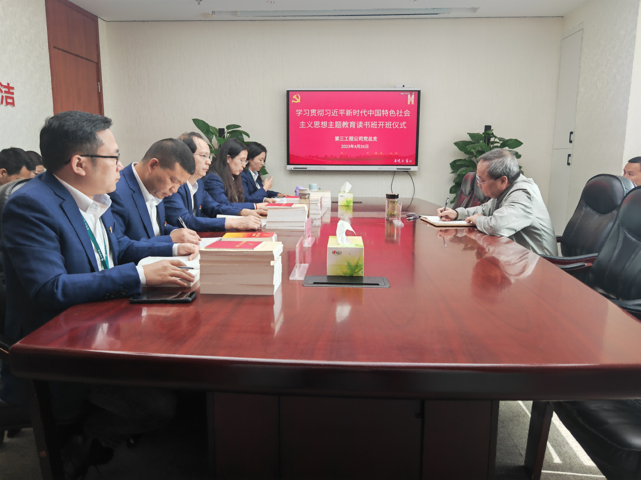 图片4(1)(1)(1) 图片4(1)(1)(1)